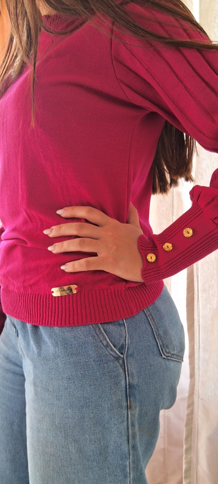 BLUSA FINA COM MANGA FOFA E BOTÕES DOURADOS - Image 2