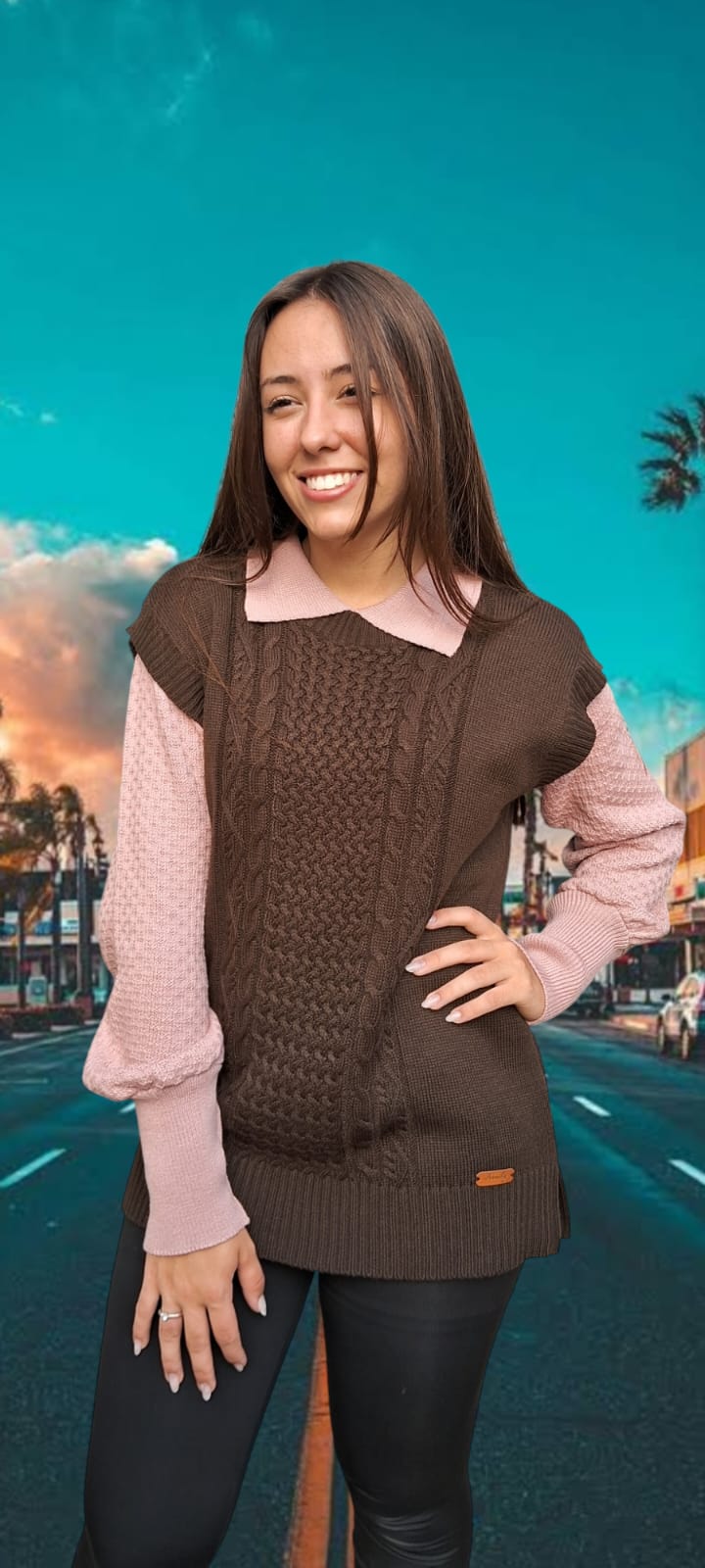 COLETE TRABALHADO COM FENDA LATERAL